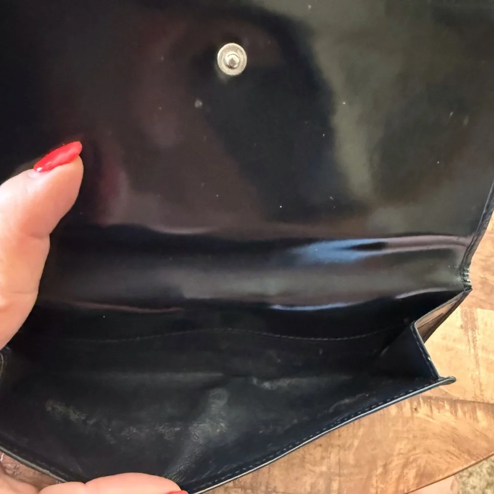 Gucci Black Patent Leather Wallet Authentic